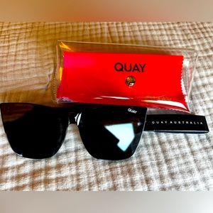 Quay Australia Come Thru in Black